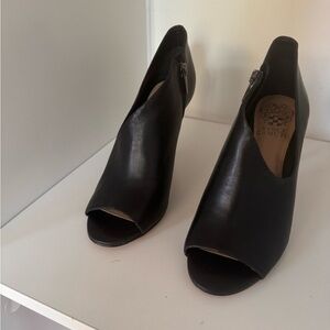 Vince Camuto Black Heels Size 7